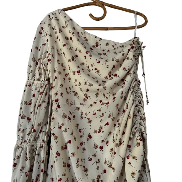 Sabo Skirt | Dainty Floral One Sleeve Ruched Mini Dress Size L - Picture 6 of 12